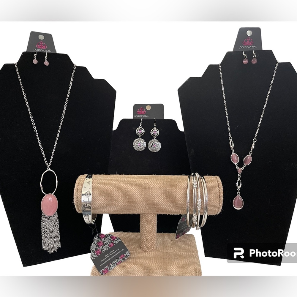 Silver jewelry by paparazzi